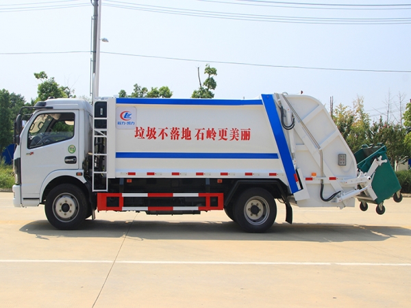 國(guó)六大多利卡 8方 壓縮垃圾車